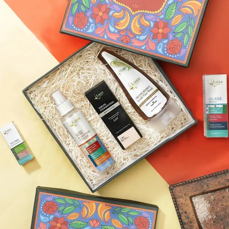 Lass Natural Premium Gift Set Hamper Beauty Essence